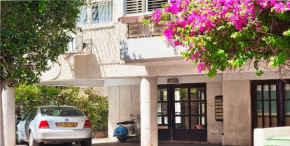 Charming 1Bd 7min Walk to The Beach by Sea N' Rent